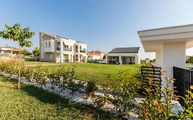 Bianco Mare Studios-Apartments