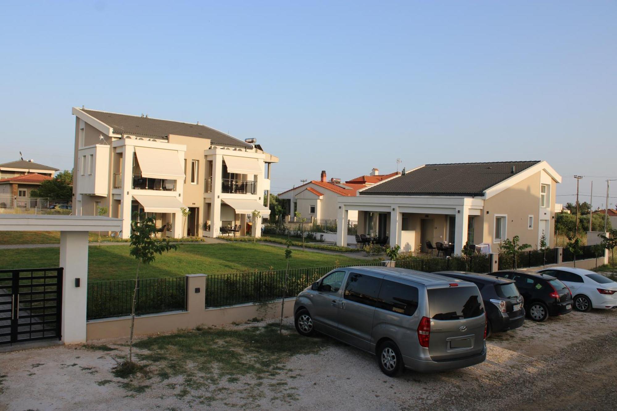 Bianco Mare Studios-Apartments Kalyves Polygyrou Exterior foto